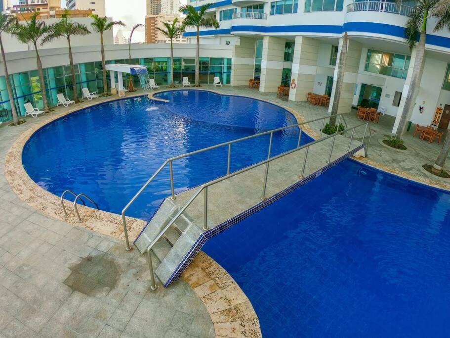 Hotel Hermoso Apartamento Vista Al Mar. Edf Palmetto 1 . *