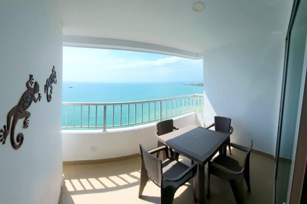 Hotel Hermoso Apartamento Vista Al Mar. Edf Palmetto 1 . *